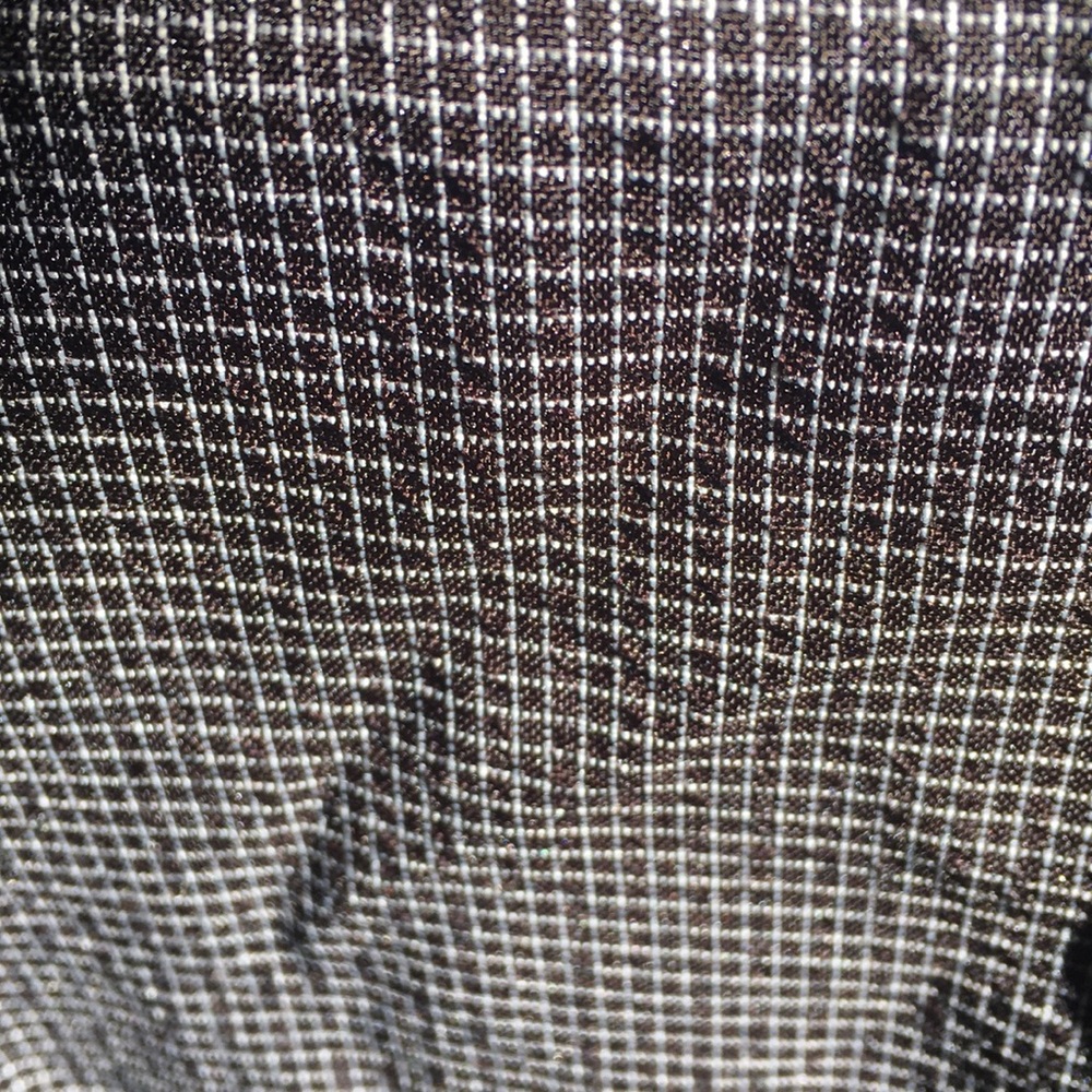 Haggar. Button down - Picture 2 of 4